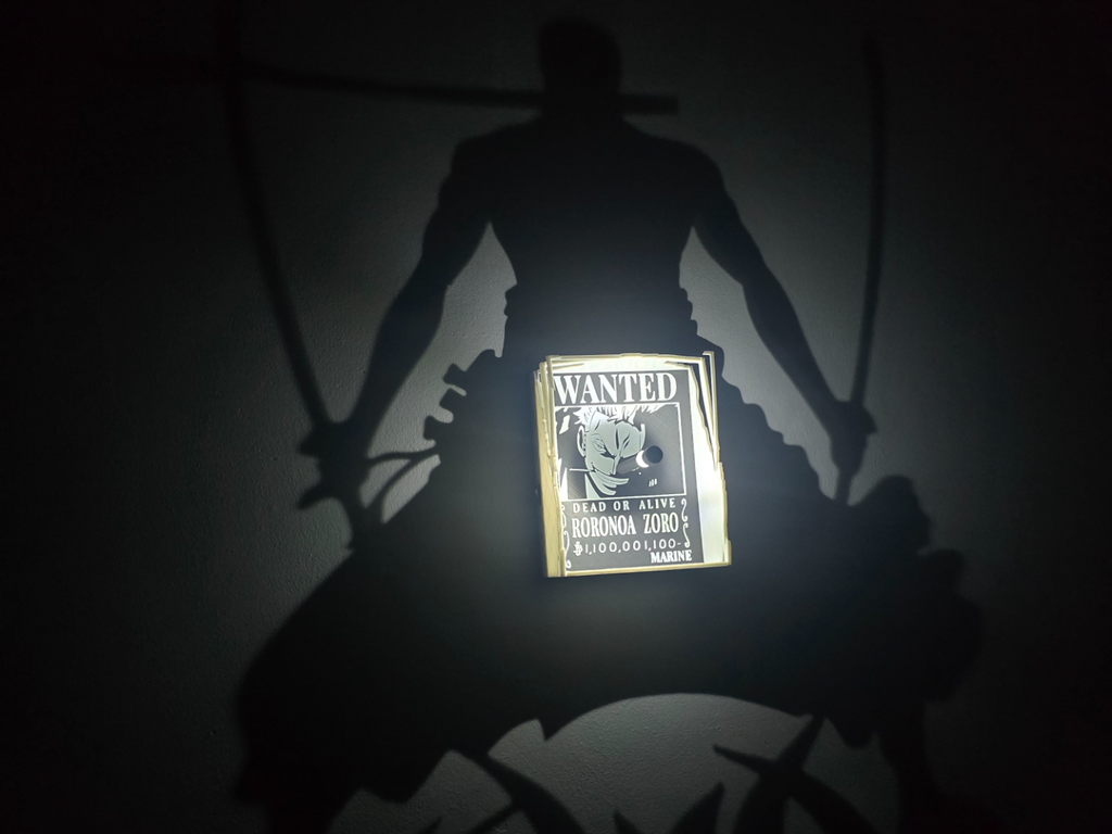 Shadow Box Zoro – One Piece 🗡️