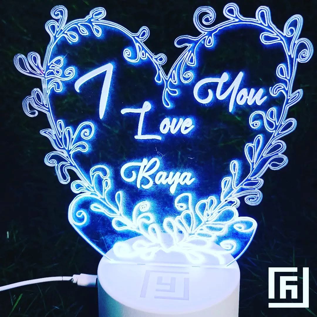 Lampe LED 3D Couple Cœur Rond Prénoms ❤️ Personnalisée