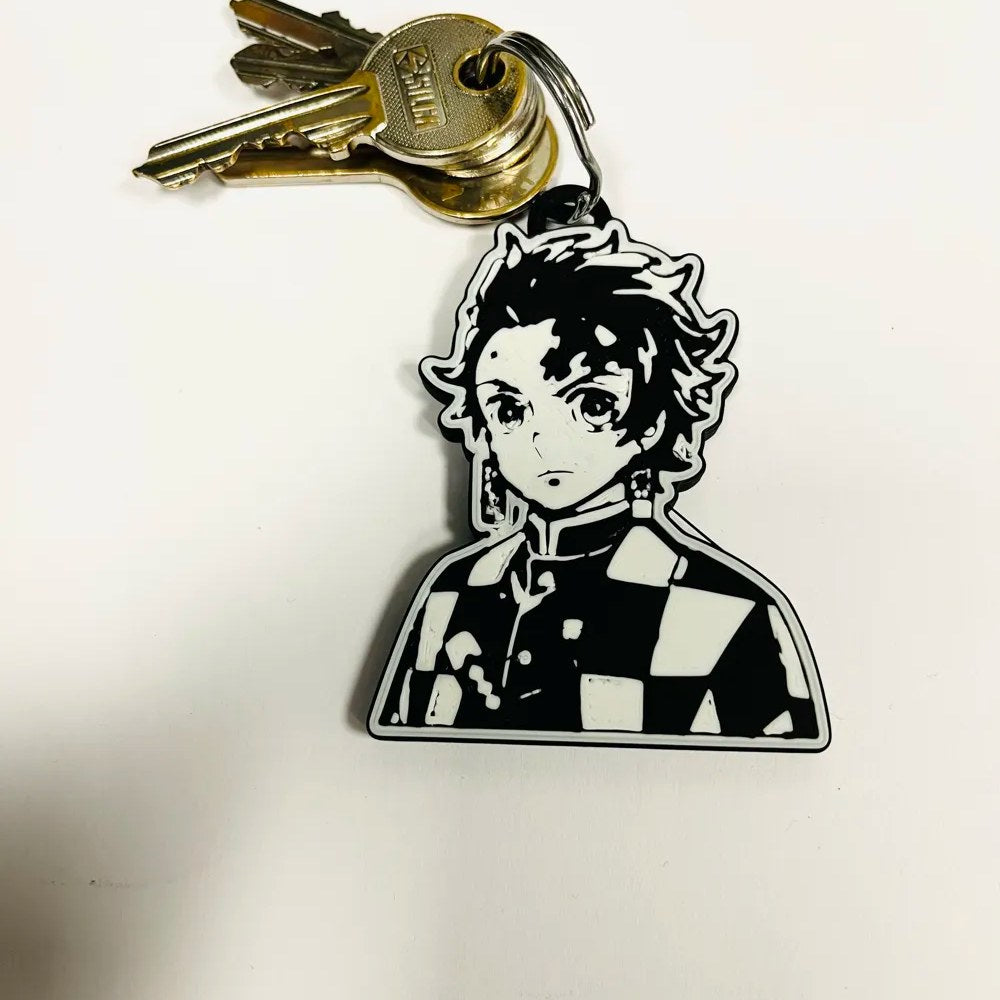 Porte-clés Anime 🗝️ (Gojo, Zoro, Tanjiro…)