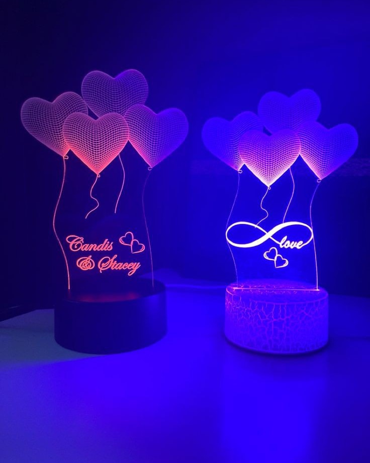 Lampe LED Saint-Valentin 💕 Cadeau couple gravé