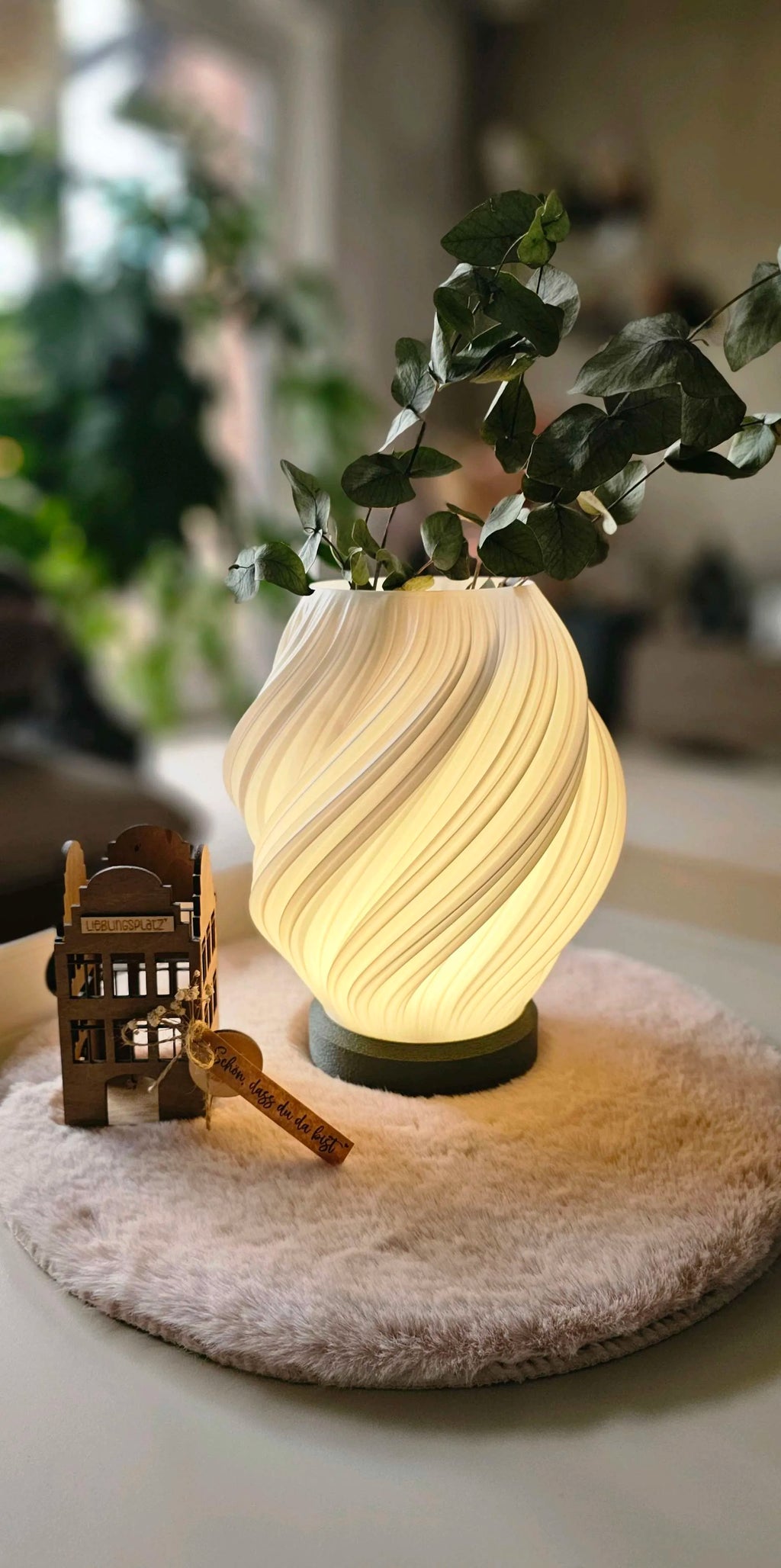 🌀 Lampe Spirale — Abat-jour torsadé design 3D