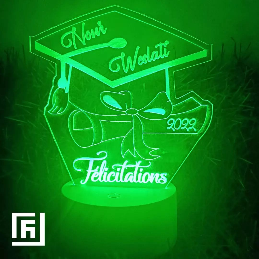 Lampe LED 3D Diplôme & Réussite 🎓 Personnalisée
