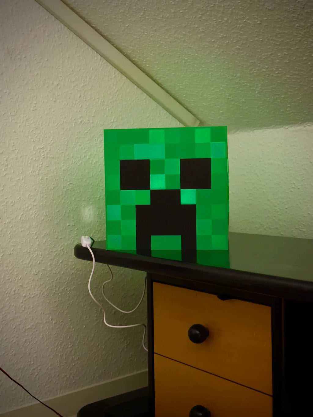 Lampe LED Creeper – Minecraft 🟩