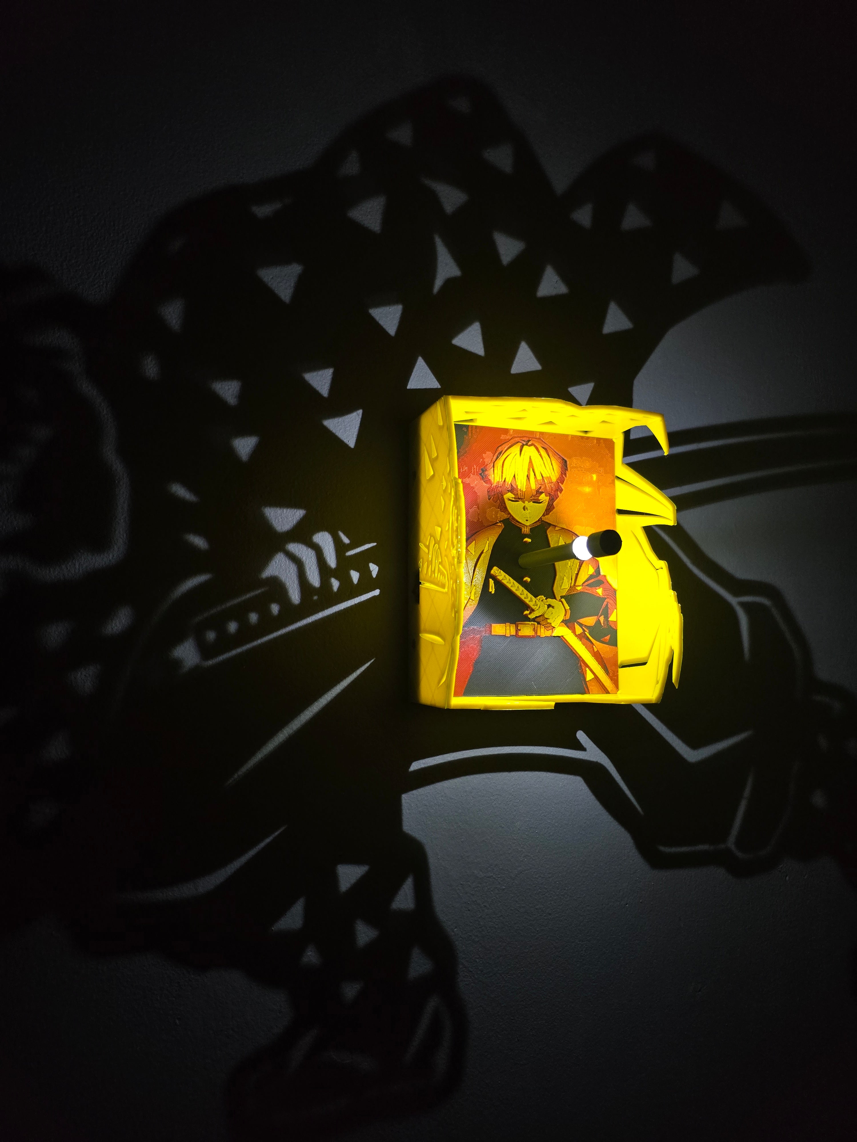 Shadow Box Zenitsu – Demon Slayer ⚡