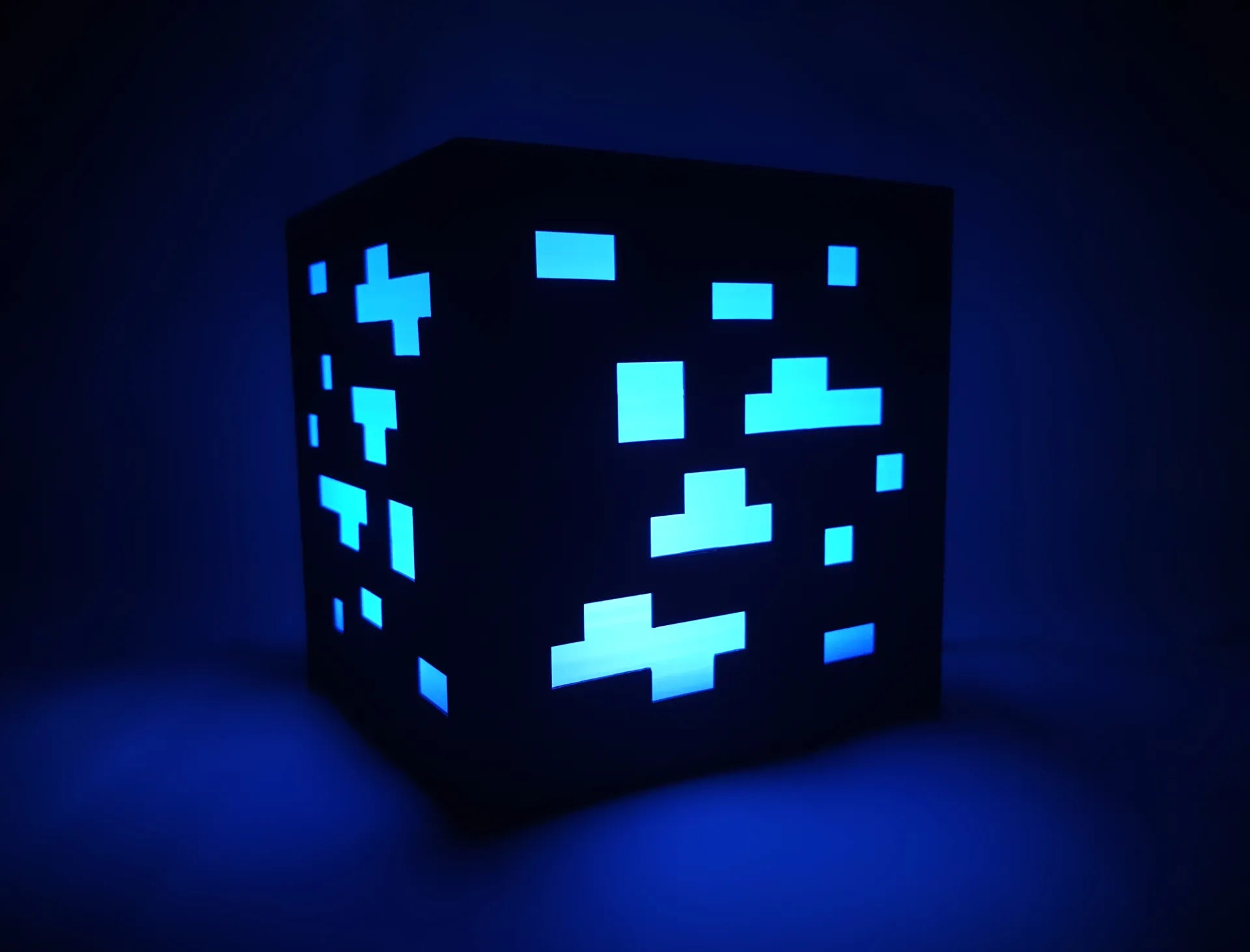 Lampe LED Minerai – Minecraft ⛏️