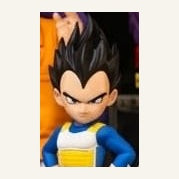 Figurine Vegeta – détail de la photo originale